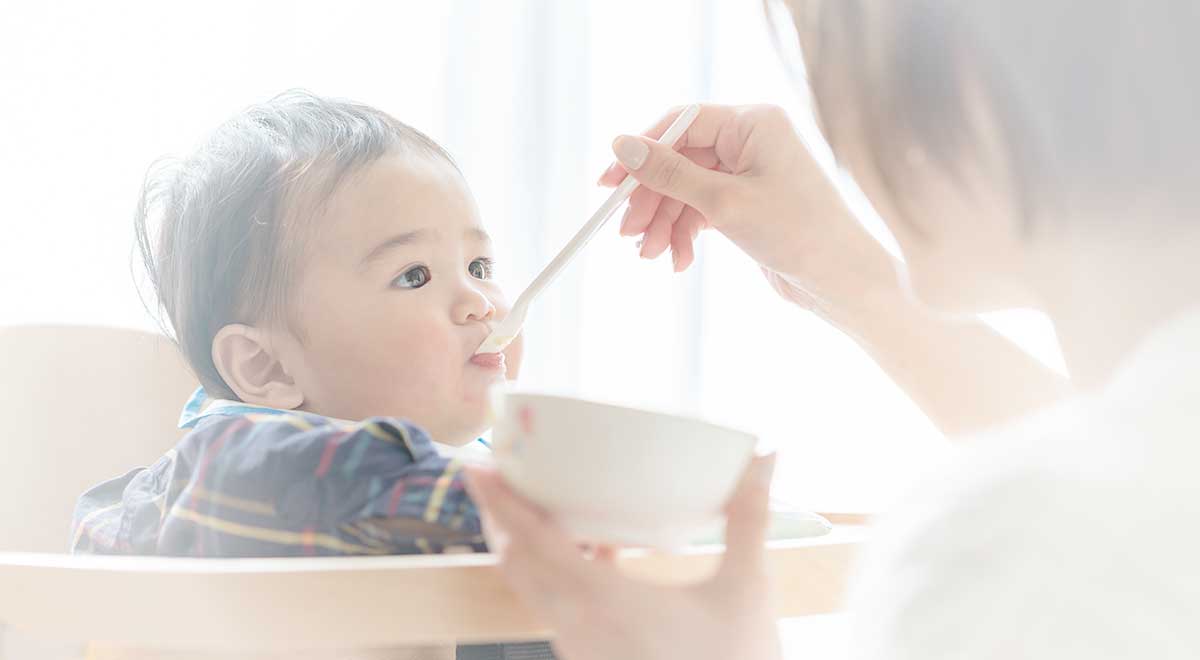 赤ちゃんの手